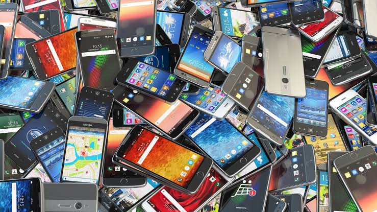 Top 5 smartphones under ₹15000 (September 2021)